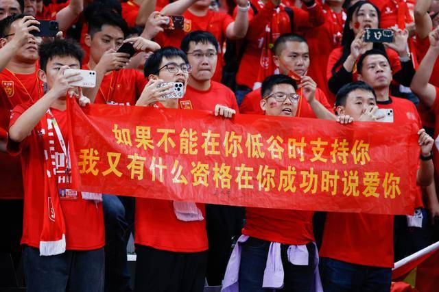 赵睿离开广东首季后赛全勤！为何依然遭受球迷质疑？
